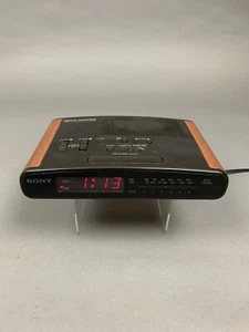 Vintage Sony Dream Machine ICF-C420 Dual Alarm AM/FM Clock Radio Wood Grain - Picture 1 of 5