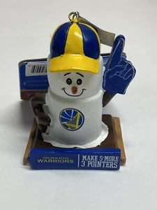 Forever Coleccionables Golden State Warriors Muñeco de nieve Adorno del equipo navideño - Imagen 1 de 8