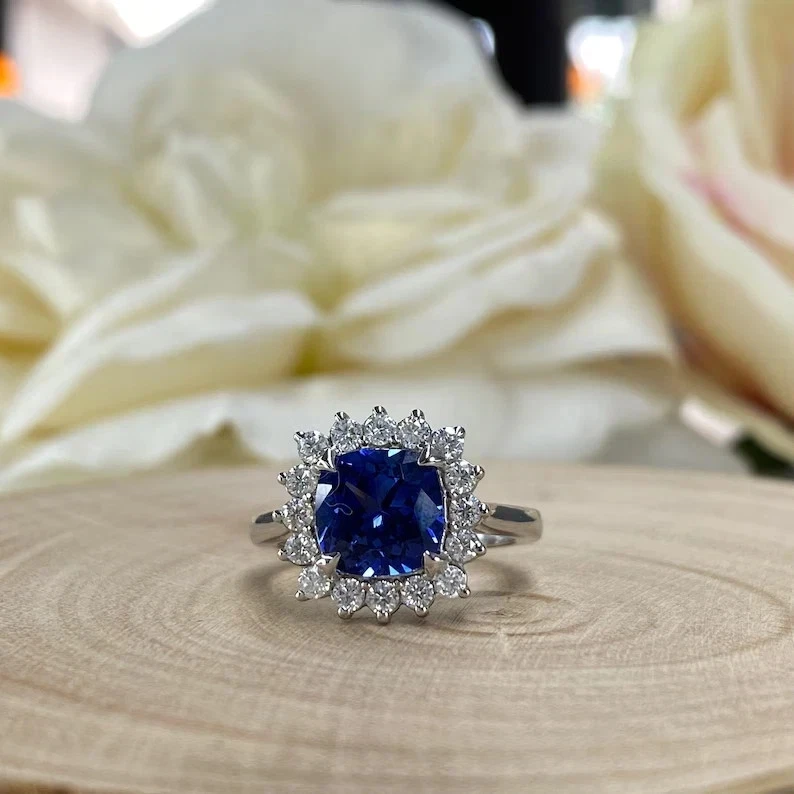 5.10Ct Cushion Natural Sapphire & Diamond Solid 14k White Gold Best Wedding Ring - Image 1 of 1