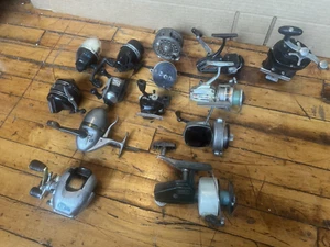 Vintage Fishing Reels Mixed Lot of 14 Shakespeare Pflueger Zebco Ryobi Heddon - Picture 1 of 12