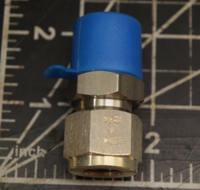 Qty: 1  Brennan  1/2” Tube  x 1/2" Male NPT TM611-0808 Stainless Steel Fitting - Image 1 of 3