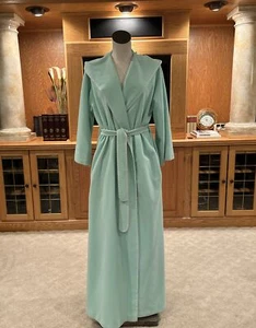 Vtg Vassarette Dacron Poly Fleece Robe Hooded Maxi Tie Belted Pockets Size L - Picture 1 of 10
