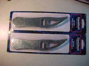 2 NUOVI DANIELSON TRIANGOLARI IN METALLO PER PESCI BORDO SEGHETTATO DENTI A PUNTA - Foto 1 di 2