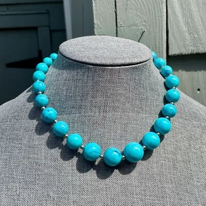 17" Acrylic Lucite Turquoise Descending Bead Screw Clasp Necklace Rockabilly - Picture 1 of 4