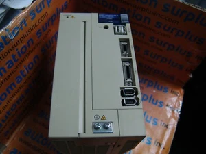 OMRON R88D-WN20H-ML2 AC SERVO DRIVER 2KW 200V NEW!! QUANTITY!! WOW!! - Picture 1 of 2