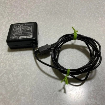 FOMA AC Adapter 02 NTT docomo charger Very Good Condition Tested Used - Image 1 of 4