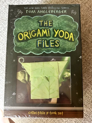 The Origami Yoda Files-  8 Book Boxed Set- Tom Angleberger- Brand New-    #2 - Image 1 of 4