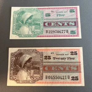 US 5 & 25c Military Payment Certificate Series 661. Nice High Grade Notes AU - Picture 1 of 6