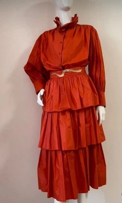 Terno vintage Karl Lagerfeld Impression com saia e inserção de píton - Imagem 1 de 4