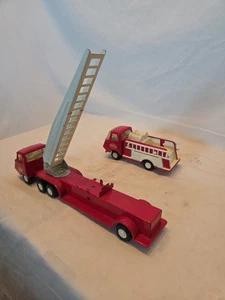 Vintage 1970s Tonka Fire Truck and Trailer Pair Red Set With Ladder - Picture 1 of 12