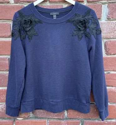 Moletom J Crew feminino tamanho grande manga longa aplique floral pulôver azul marinho - Imagem 1 de 4