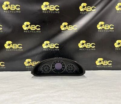 Cuadro de instrumentos velocímetro Mercedes Benz CLK 320C 2003-05 ID-2095403311 OEM Foto 1 de 4