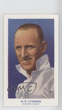 1939 R & J Hill Nyasa Famous Footballers Tobacco Alf Lythgoe #74