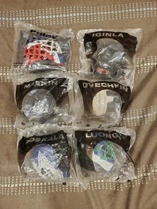 2009 McDonalds NHL Hockey Mini Helmet Set of 6 New / Sealed - Bild 1 von 2