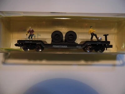 N - Model Power 41114 (Metal) - Cable Roll Flatcar w/workers, Pennsylvania - Image 1 of 2