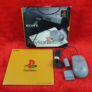 MOUSE PS1 + ALFOMBRILLA *EN CAJA* Mando/Pad Oficial Sony PlayStation SCPH-1090 PAL - Imagen 1 de 17