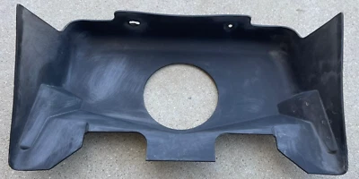 PARAGOLPES TRASERO LINCOLN CONTINENTAL MARK IV GOMA SOPORTE MATRÍCULA 1972-1973 Foto 1 de 4