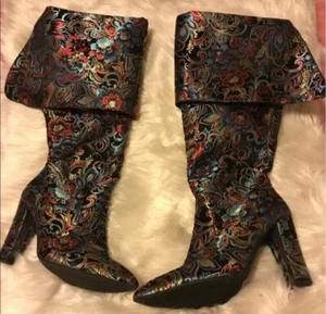 Gorgeous Embroidered Thigh High Boots Size 11 - Picture 1 of 12