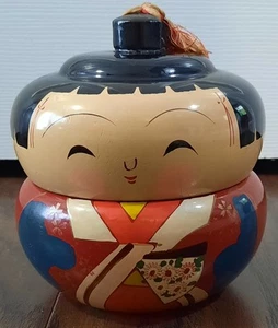Vtg Japanese Wooden Round Kokeshi Doll Jewelry/Trinket Box~5"x4 1/2" Tasseled - Picture 1 of 14