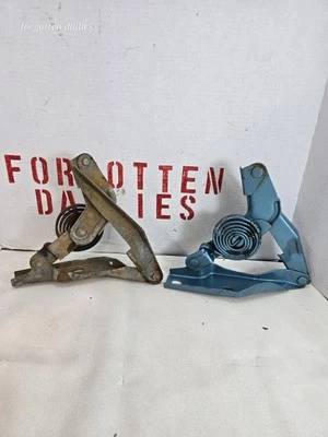 Dodge Spirit Plymouth Acclaim Chrysler LeBaron Hood Hinges 4534726 4534727 - Image 1 of 4