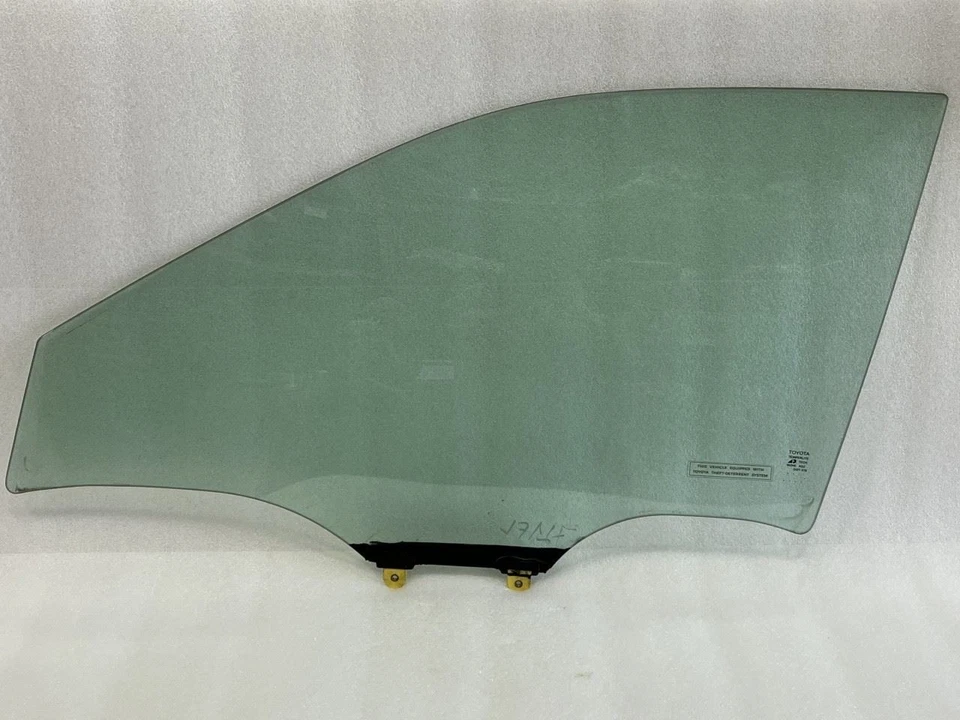 Toyota Avalon 2004 lado izquierdo del conductor puerta delantera ventana de vidrio Foto 1 de 4