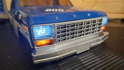 Tamiya Ford Ranger F150 Frontgrill mit Scheinwerfern und Blinkern und Anbauteilen!