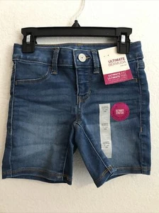 SO Girls  Ultimate Bermuda Denim Jean Shorts Size 7.    (APO-183-7) - Picture 1 of 7