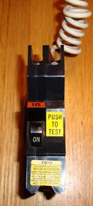 INTERRUPTOR DE CIRCUITO PERFECTO FPE NAGF15 CON FALLA A TIERRA - Imagen 1 de 1