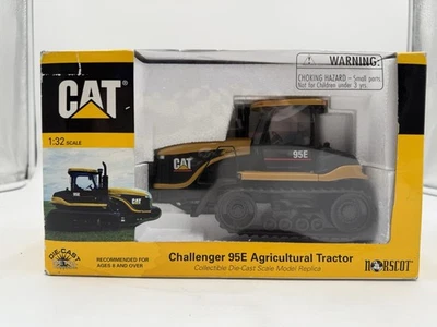 Norscot CAT Challenger 95E Agricultural Tractor Die-Cast 1:32 Scale Model - Image 1 of 4