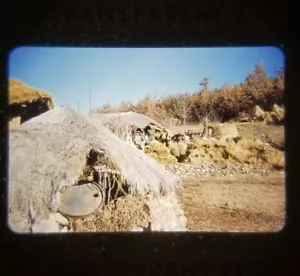"Base Coreana"" Pusan Corea Guerra de Corea Años 50 35 mm extensión frontera roja ¡Kodachrome! - Imagen 1 de 3