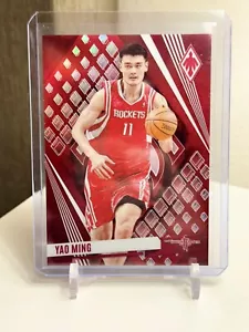 2023-24 Panini Phoenix - Red Parallel #54 Yao Ming /199 Color Match - Picture 1 of 2