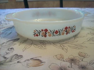 Cazuela Fire King Primrose con sello al revés. Bonito Coleccionable - Imagen 1 de 11