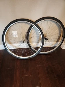 700c Wheel Set, 7 Spd SHIMANO ACERA X , SUNRIMS L18, Panaracer Tour Tires. - Picture 1 of 6