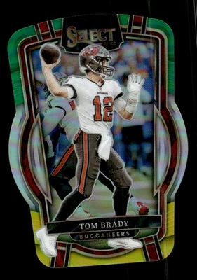 Tom Brady 2022 Panini Select #207 Green and Yellow Prizm Die Cut - Image 1 of 2