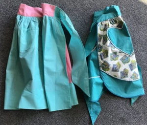 Usado: 2 - Delantales de resorte reversibles hechos a mano con bolsillos y corbatas - Imagen 1 de 3