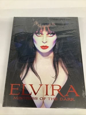 ELVIRA MISTRESS OF THE DARK PHOTO BIOGRAPHY HC New Sealed Foto 1 de 2