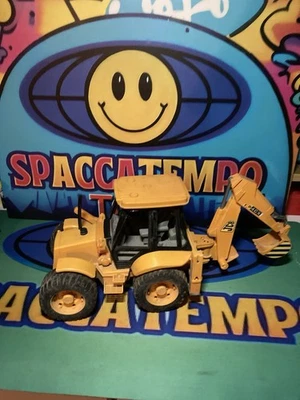 ESCAVATORE GOMMATO - BRUDER 1/16 - Immagine 1 di 4