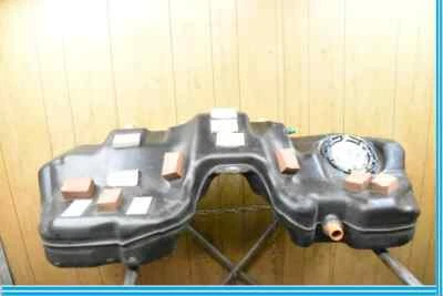 Conjunto de reservatório de tanque de combustível 17-18 Jaguar X761 F-Pace HK839K007AF FABRICANTE DE EQUIPAMENTO ORIGINAL - Imagem 1 de 4