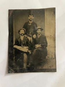 Vintage Foto Daguerreotypie - Eine Frau und zwei Männer, einer mit Zigarre - Bild 1 von 5