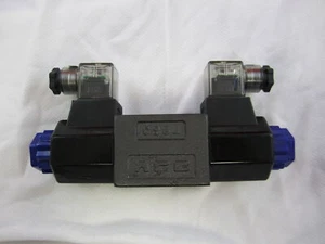 Elettrovalvola idraulica Yuken DSGL-01-3C2-D24-N1-60 - Foto 1 di 5