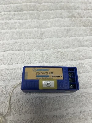 AIRTRONICS 92777 FM NARROW BAND DUAL CONVERSION RECEIVER GENTLY USED CHANNEL 46 - Image 1 of 4