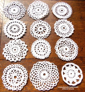 NAPPERONS CROCHET MAIN CREATION SYLVETTE RAISONNIER ARTISANAT FRANCAIS LOT DE 12 - Picture 1 of 1