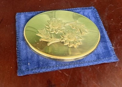 Espejo de Bolsillo Cartera de Latón Vintage con Bolsa y Caja - Diseño Floral, Retro Foto 1 de 4