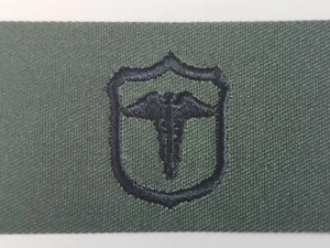 US Navy Medical Corpsman Medic besticktes Abzeichen OD grünes Kragengerät - Bild 1 von 3
