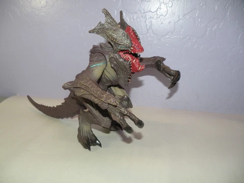 Pacific Rim Uprising Raijin Bandai Sofvi Spirits Monster Godzilla KAIJU Figure Cover