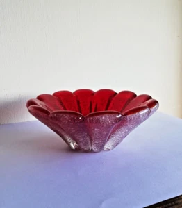 Seguso Vetri d'Arte Ruby Red Pulegoso Ribbed Bowl With Gold Aventurine.  - Picture 1 of 9