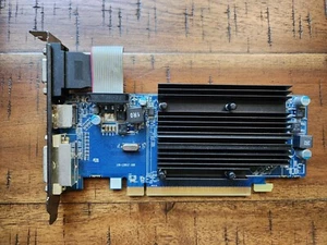 Sapphire AMD Radeon HD 6450 - 1GB DDR3 PCI-E Video Card - P/N: 299-1E204-0108A - Picture 1 of 9