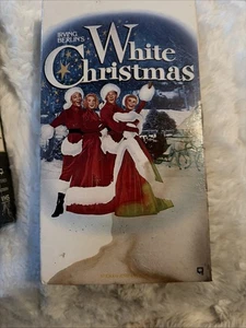 Paramount Irving Berlin's White Christmas (VHS) 1985 Bing Crosby - Wore Cover - Picture 1 of 2