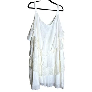 Camicetta donna nuova con etichette Avenue Style #7069 senza maniche a strati pizzo bianco sporco beige - Foto 1 di 8