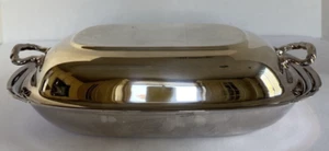Vintage Reed & Barton 11” x 7.5” Silverplate 5001 Covered Dish With Handles - Picture 1 of 12